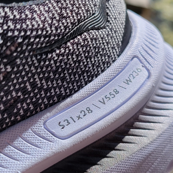 NWOT HOKA Women's ONE ONE Kawana Running Shoes -Size (7.5)- Excellent Condition - Picture 7 of 11